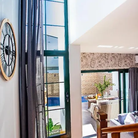 Сasa de vacaciones Casa Evelyn Piscina Climatizada