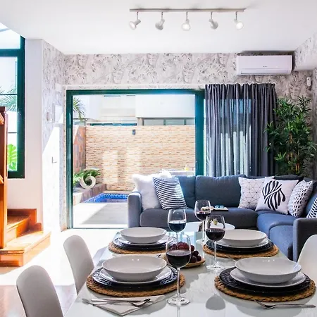 Casa Evelyn Piscina Climatizada * פלאיה בלנקה